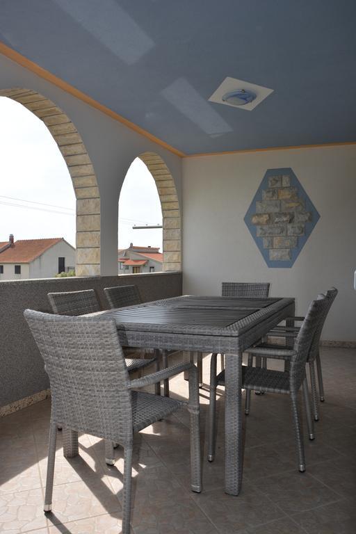 Apartments Petar & Anka بيوغْغاد نا موغو الغرفة الصورة