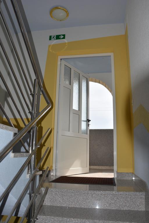 Apartments Petar & Anka بيوغْغاد نا موغو المظهر الخارجي الصورة