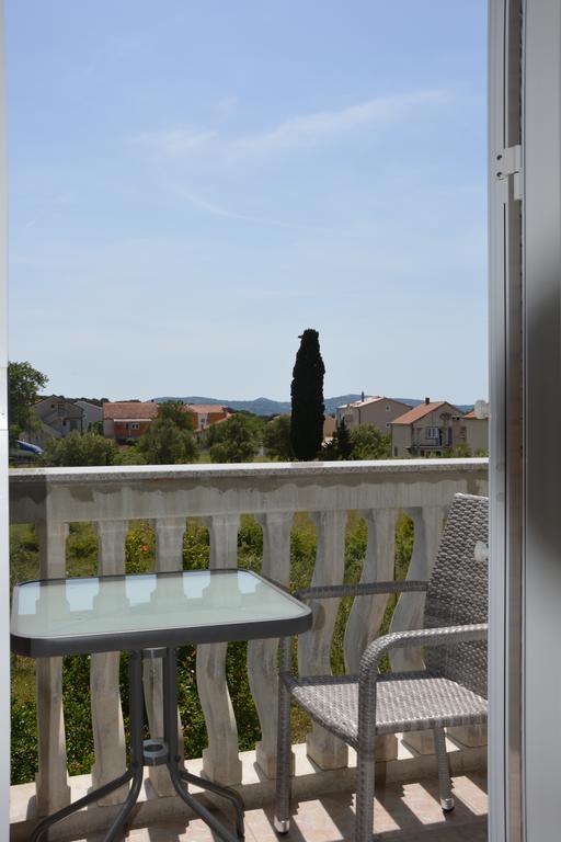 Apartments Petar & Anka بيوغْغاد نا موغو الغرفة الصورة