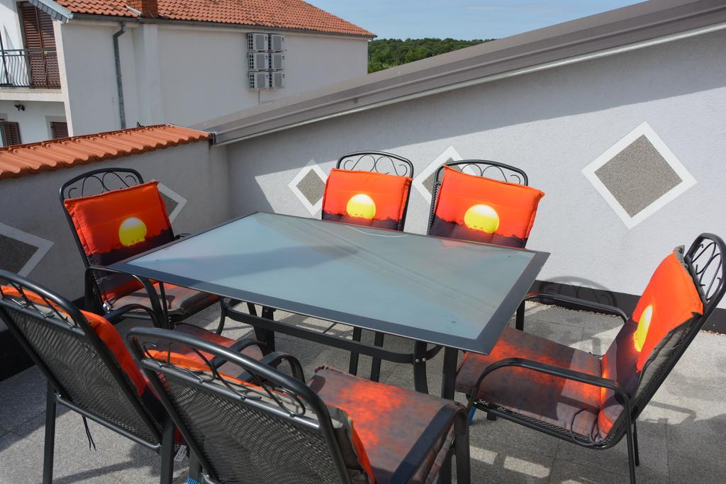 Apartments Petar & Anka بيوغْغاد نا موغو المظهر الخارجي الصورة