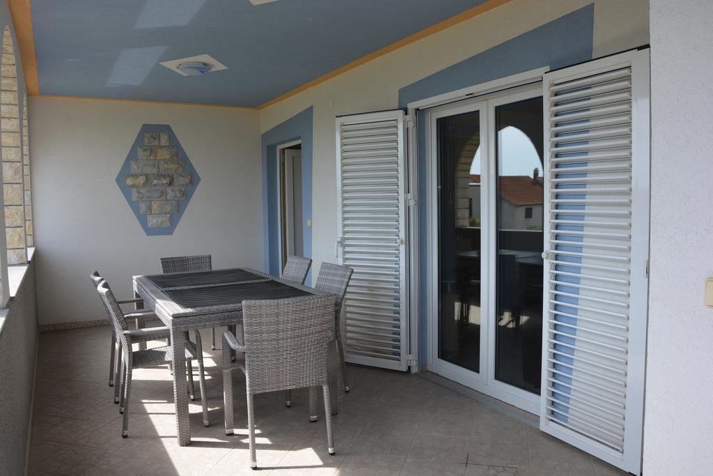 Apartments Petar & Anka بيوغْغاد نا موغو المظهر الخارجي الصورة