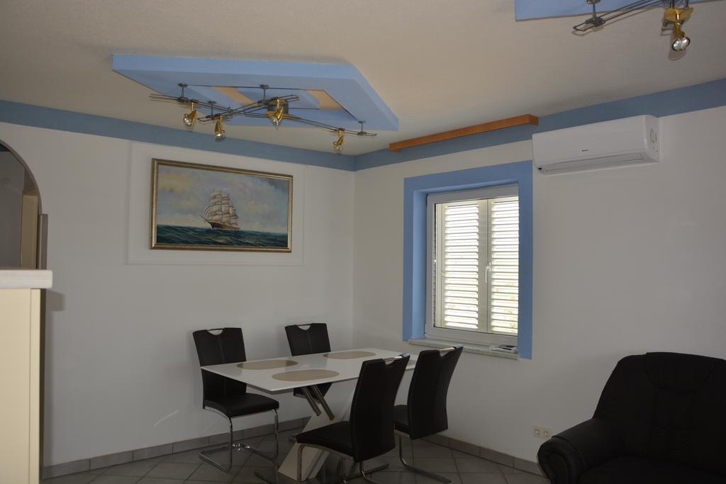 Apartments Petar & Anka بيوغْغاد نا موغو المظهر الخارجي الصورة